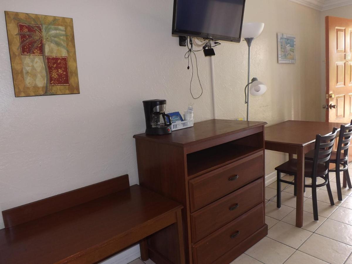 Lake Side Lodge Lake Worth Beach Luaran gambar