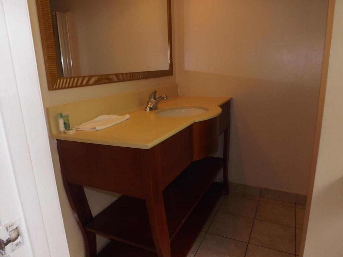 Lake Side Lodge Lake Worth Beach Luaran gambar