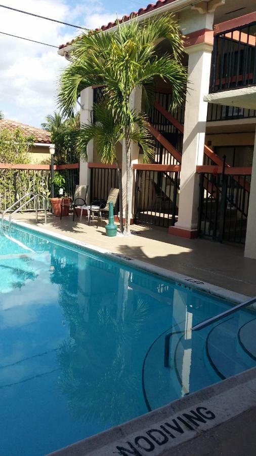 Lake Side Lodge Lake Worth Beach Luaran gambar