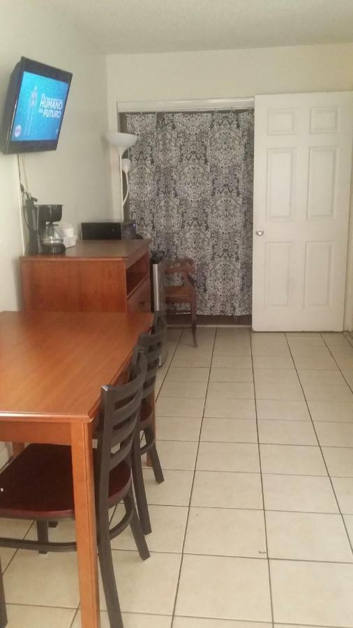 Lake Side Lodge Lake Worth Beach Luaran gambar